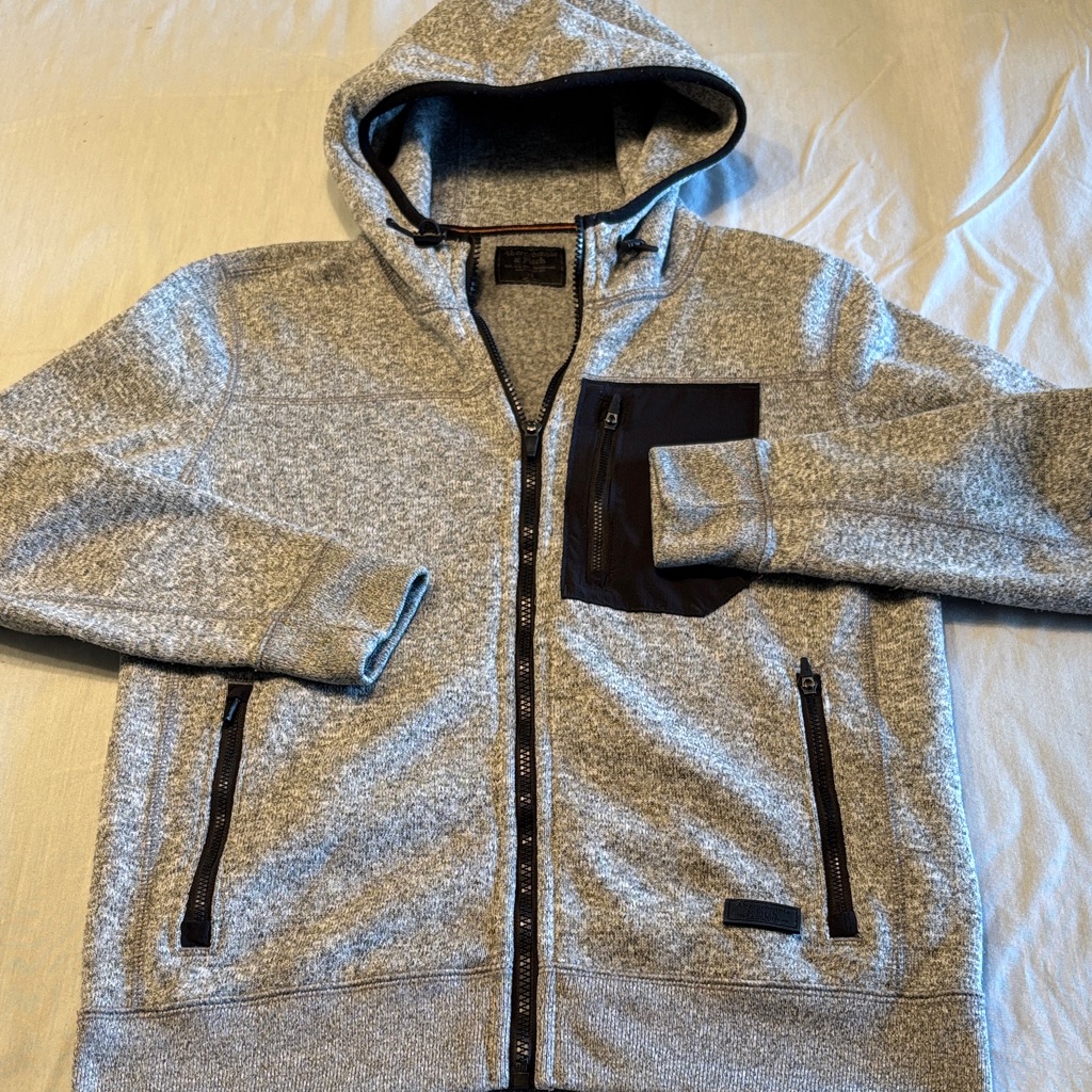 Abercrombie & Fitch Women’s Utility Gray Hoodie , Xs , $23